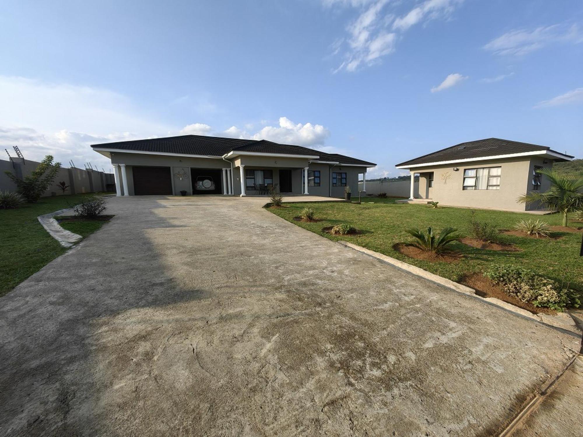 Elegant Guest House Matsapha Bagian luar foto